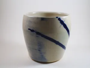 Cup with cobalt slip